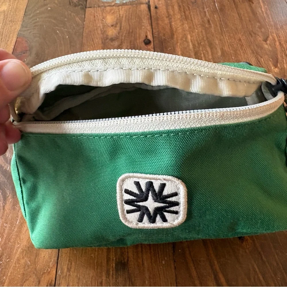 Walker Family Goods Lil Louie Sling in Juniper kid size Fanny pack - Picture 2 of 4